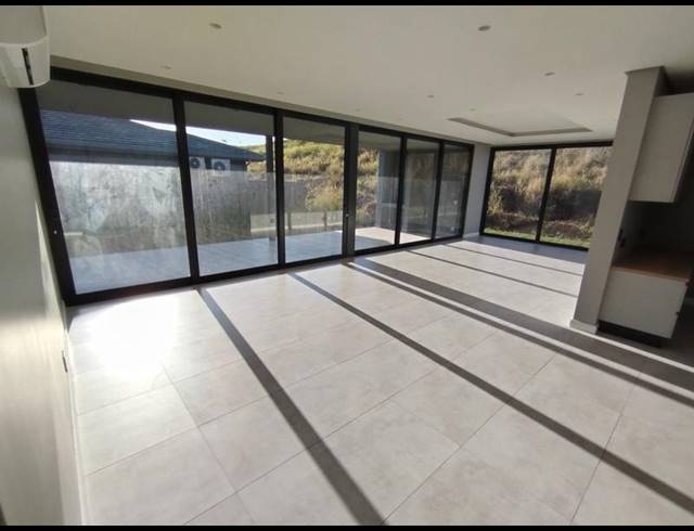 3 BEDROOM TOWNHOUSE FOR SALE IN SIBAYA PRECINCT